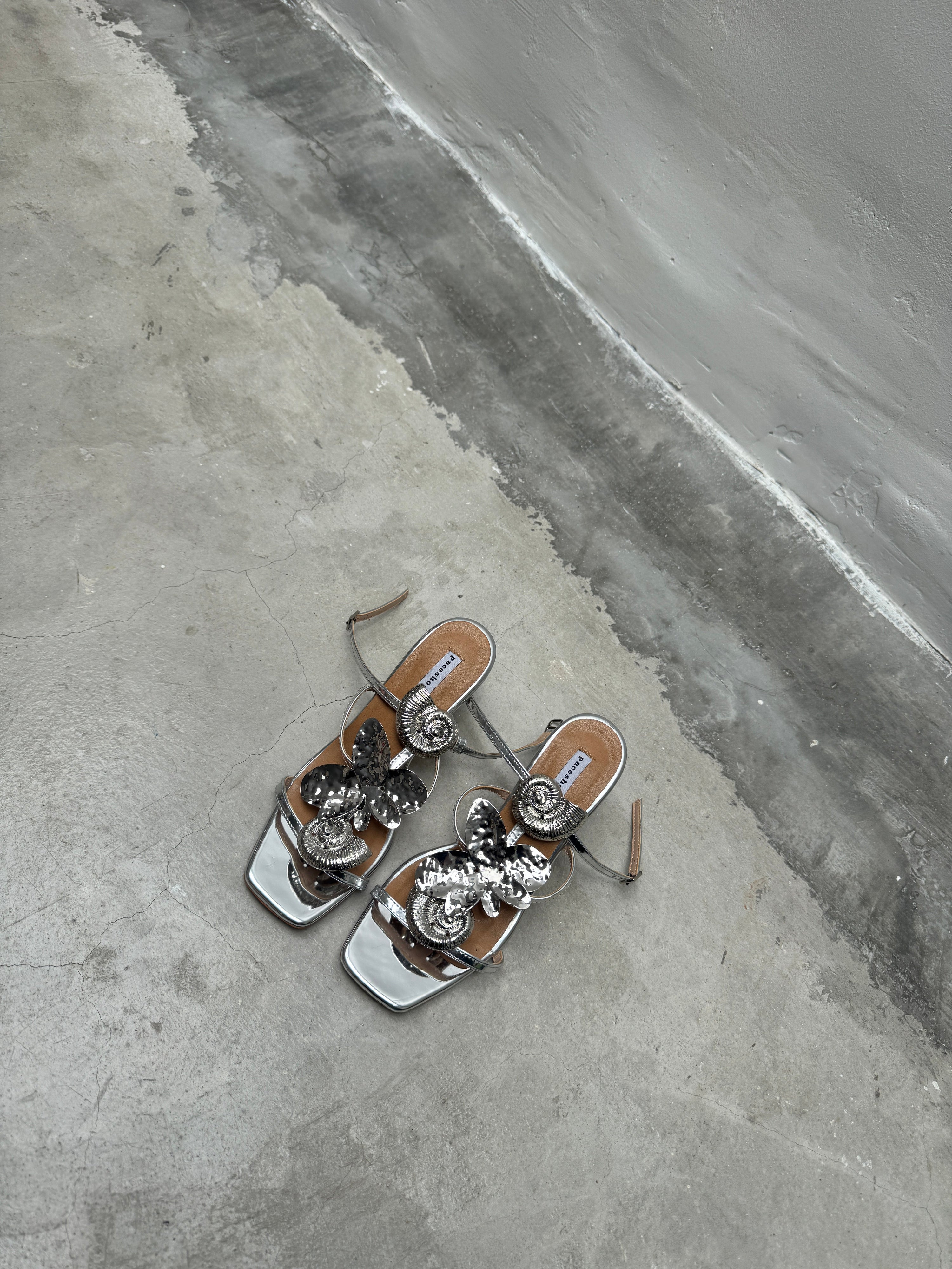 Cherie Amour - Silver Chrome