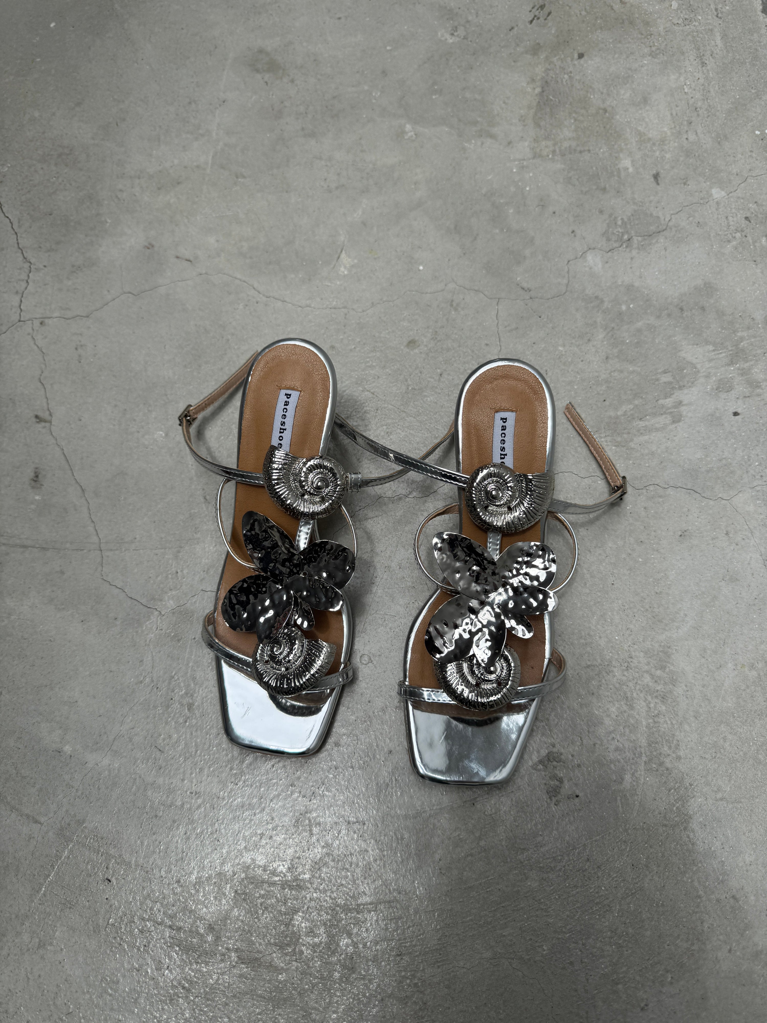 Cherie Amour - Silver Chrome