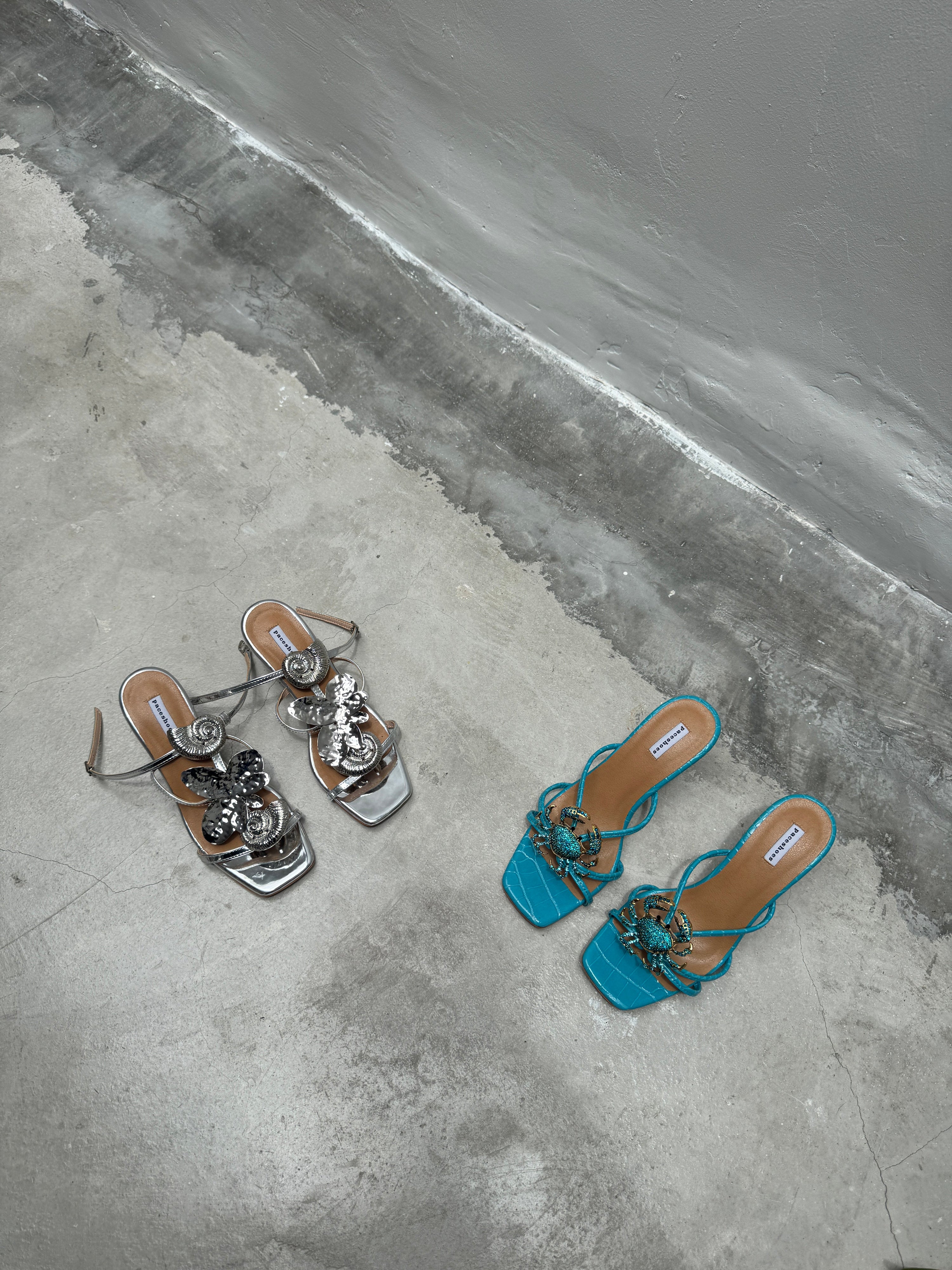 Garden Series - Blue Crabby