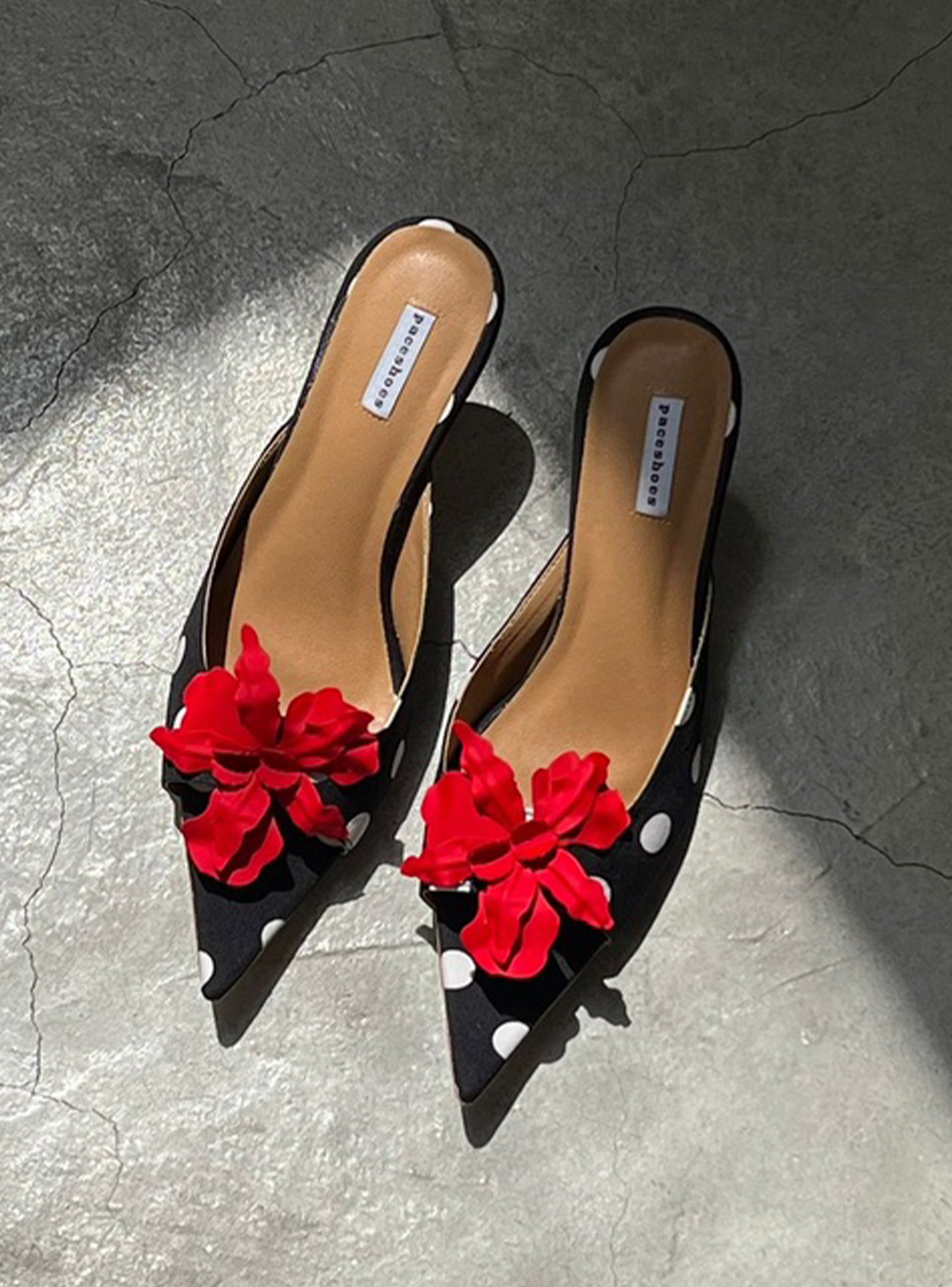 Frida - Red on Polka Black